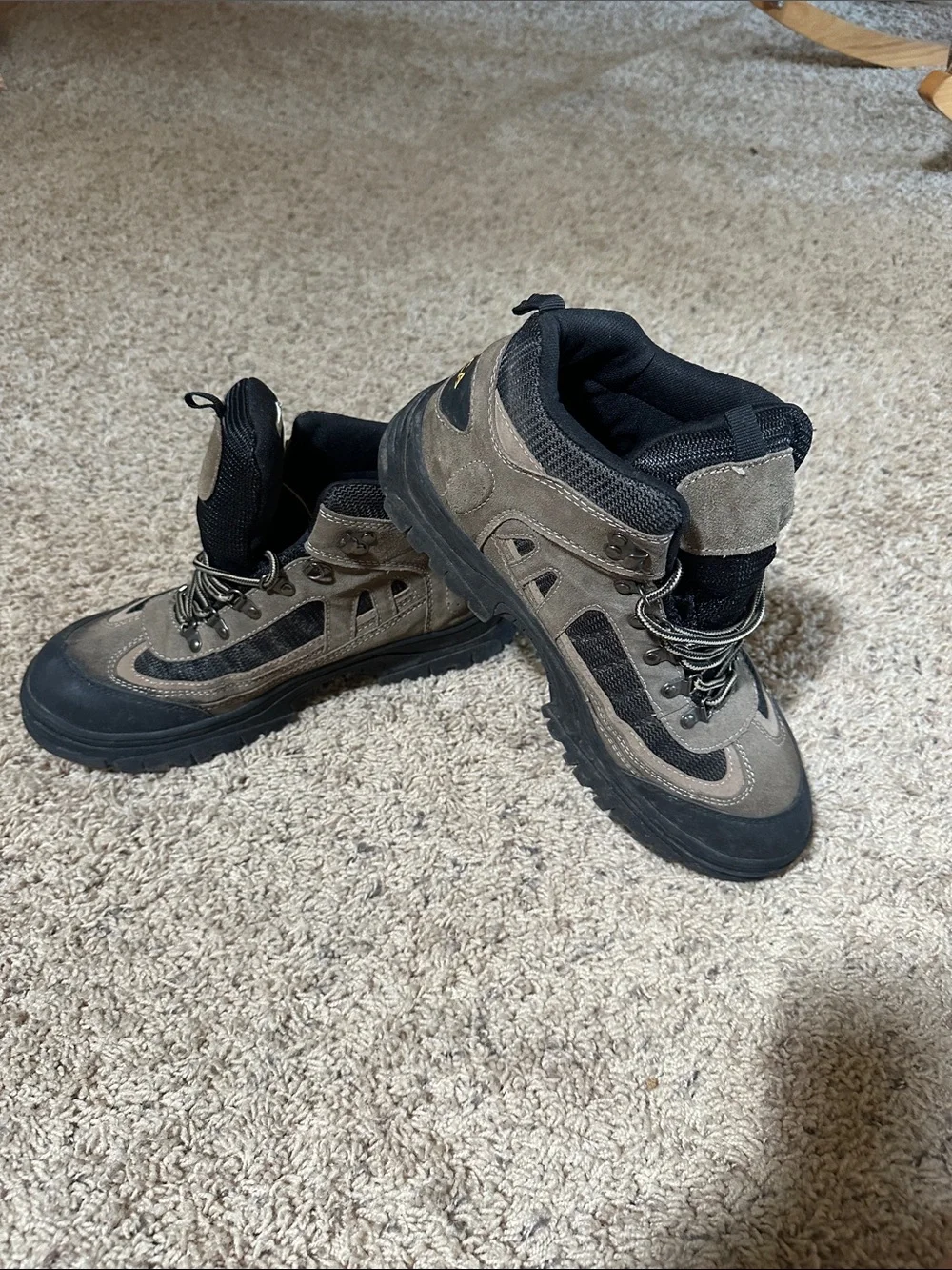 Itasca Men's Size 12  Brown/Black Waterproof Boots